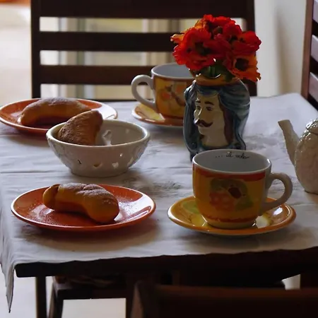 Gemuetliche In Marchesana Mit Terrasse, Garten Und Grill Terme Vigliatore