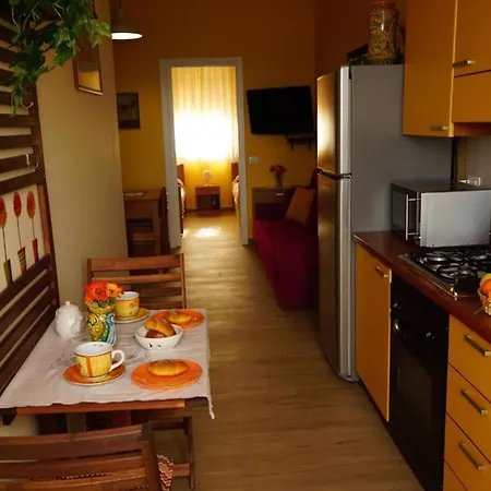 Gemuetliche In Marchesana Mit Terrasse, Garten Und Grill Terme Vigliatore